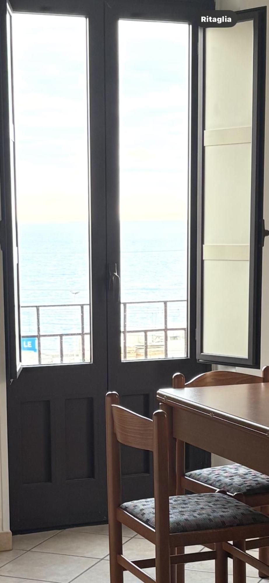 Sea View Apartment Catania Exteriör bild